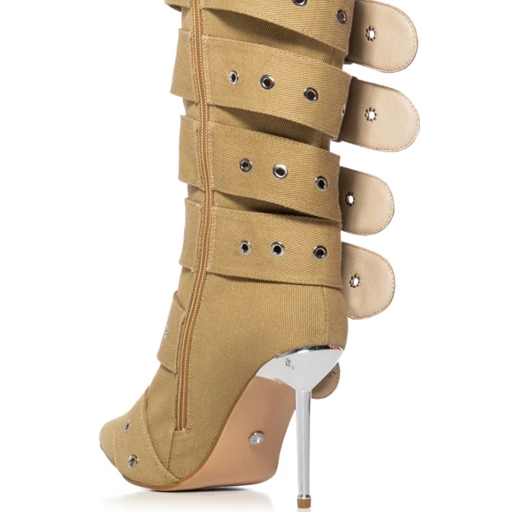NWT. Azalea Wang Teaira Belt Buckle Heeled Boots in Khaki.  New With Tags. - Picture 4 of 5